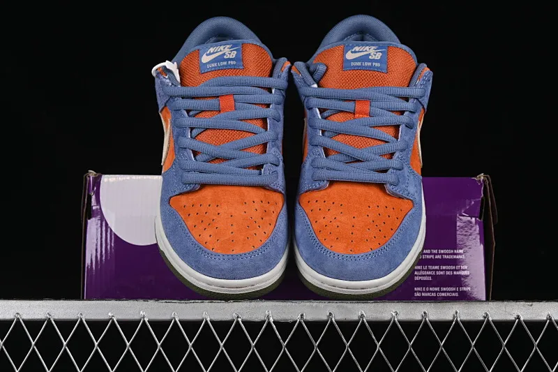 All Categories Nk SB Dunk Series Nk SB Dunk Low Low-top sneakers Nk SB Dunk Low "Light Carbon/Monarch" Maillard style low-top casual sneakers HF3063-002